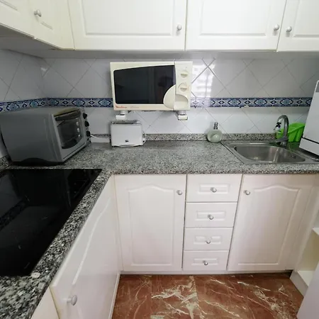 Piso Familiar Frente Al Mar شقة