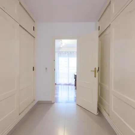 Piso Familiar Frente Al Mar شقة