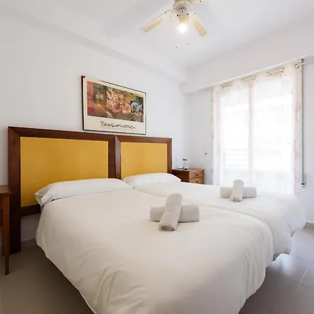 Martin- Amplio Familiar Frente Al Mar